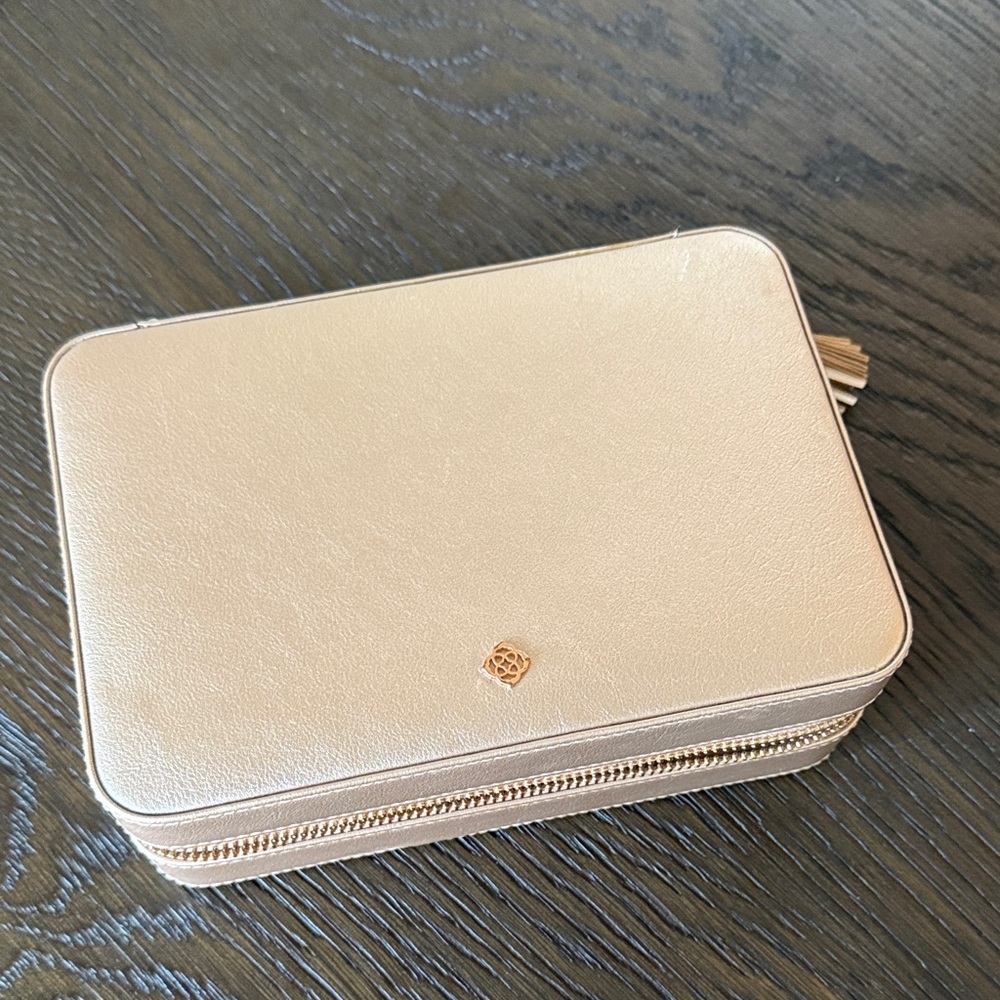 Kendra Scott Rose Gold Jewelry Box
